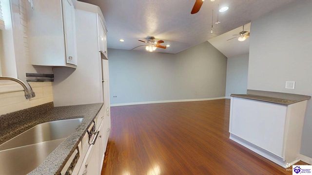 27 Reins Court, Elizabethtown, KY 42701