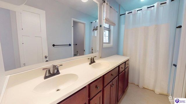 27 Reins Court, Elizabethtown, KY 42701