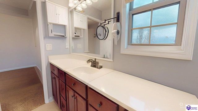 27 Reins Court, Elizabethtown, KY 42701