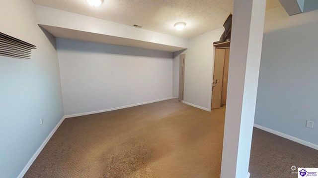 27 Reins Court, Elizabethtown, KY 42701