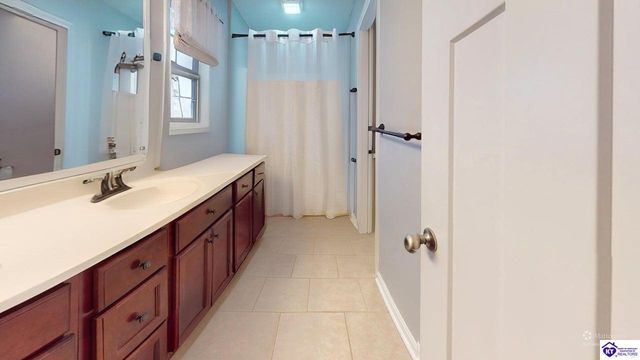 27 Reins Court, Elizabethtown, KY 42701