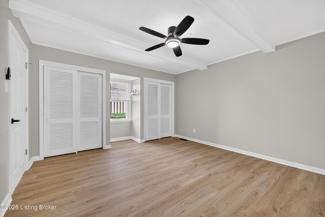 1248 Durrett Ln, Louisville, KY 40213