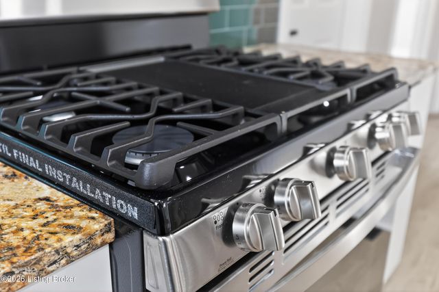 1248 Durrett Ln, Louisville, KY 40213