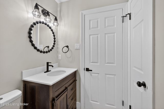 1248 Durrett Ln, Louisville, KY 40213