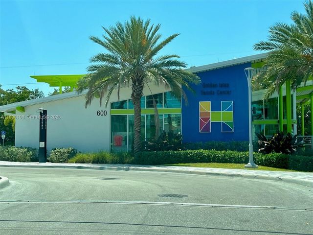 2200 Diana Dr 306, Hallandale Beach, FL 33009