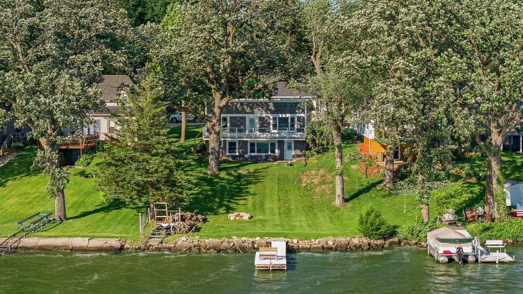 N8583 Sunset Beach Road, Beaver Dam, WI 53916