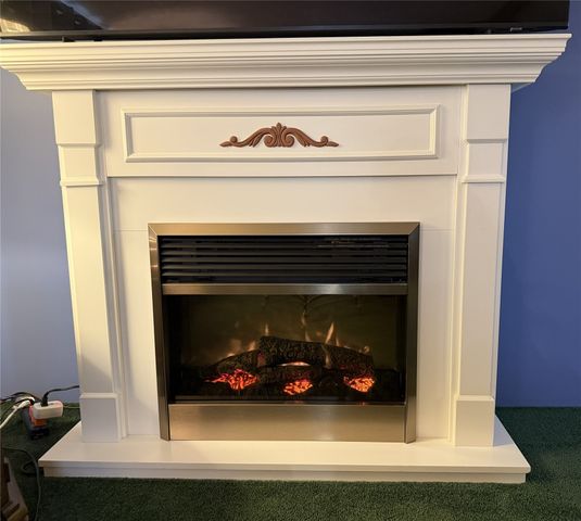 1631 PINEGROVE Way, Erie, PA 16509