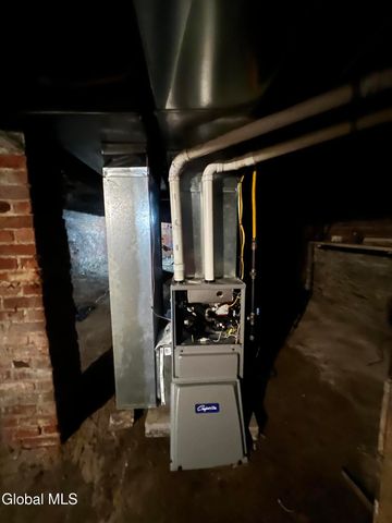 57 5th Avenue, Troy, NY 12180