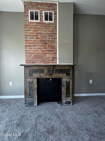 57 5th Avenue, Troy, NY 12180