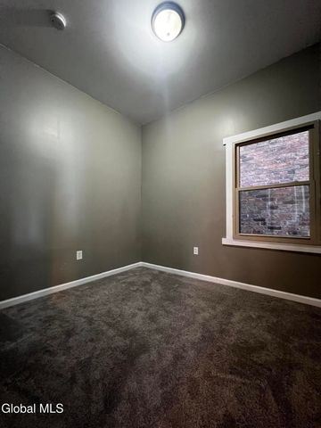 57 5th Avenue, Troy, NY 12180