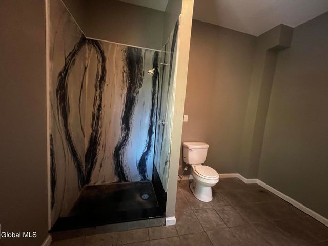 57 5th Avenue, Troy, NY 12180