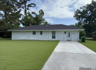 649 Carol Sue St, Denham Springs, LA 70726
