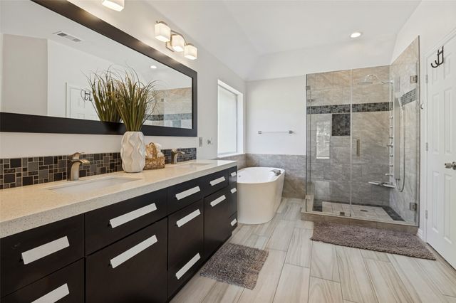 1364 Wentworth Drive, Lewisville, TX 75067