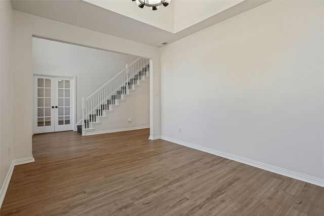1364 Wentworth Drive, Lewisville, TX 75067