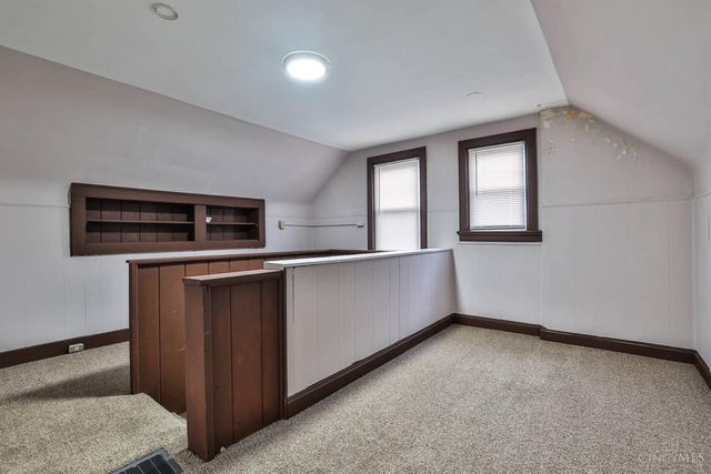 4893 N Overlook Avenue, Cincinnati, OH 45238