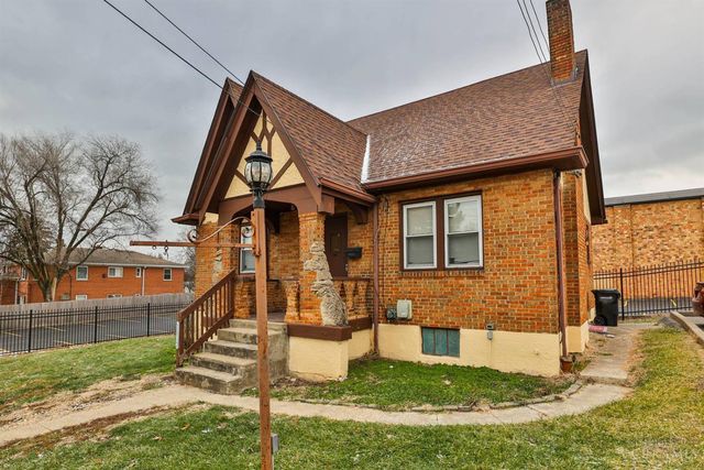 4893 N Overlook Avenue, Cincinnati, OH 45238