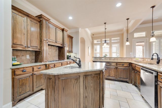 7349 Cabot Estates Drive, Mansfield, TX 76063