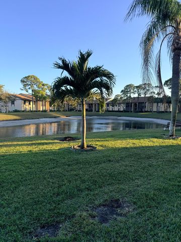 812 Sky Pine Way B2, Greenacres, FL 33415