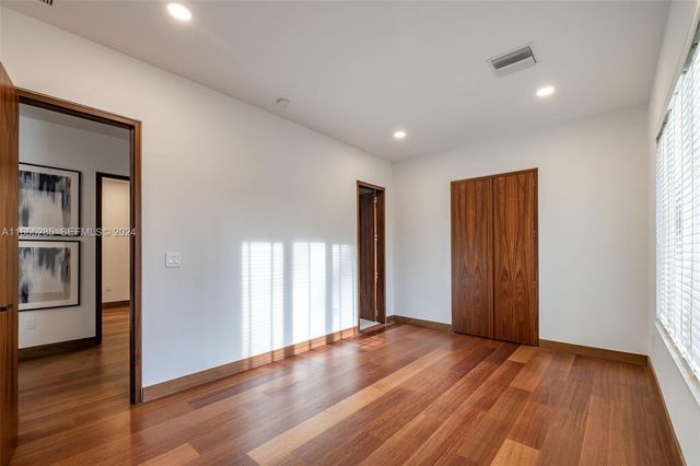 543 Hibiscus Drive, Hallandale Beach, FL 33009