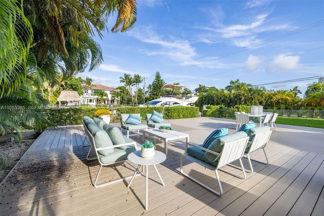 543 Hibiscus Drive, Hallandale Beach, FL 33009