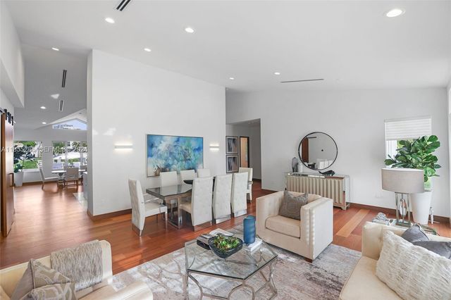 543 Hibiscus Drive, Hallandale Beach, FL 33009
