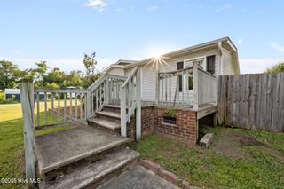 1257 Old 30 Road, Maysville, NC 28555