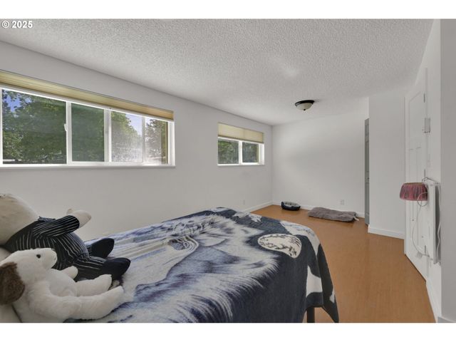 1438 QUAKER St, Eugene, OR 97402