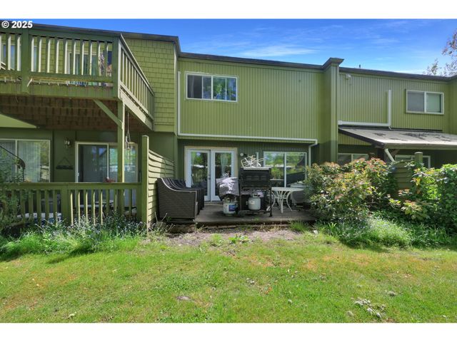 1438 QUAKER St, Eugene, OR 97402