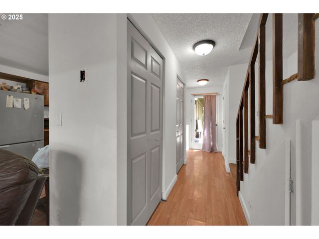 1438 QUAKER St, Eugene, OR 97402