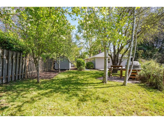 5319 Se HARNEY Dr, Portland, OR 97206