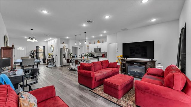 412 ARKANSAS COURT, Kissimmee, FL 34759