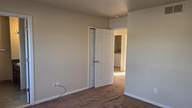 1449 Beachland Bldg: 1, Keego Harbor, MI 48320