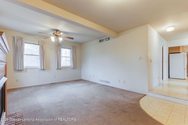 690 N Okemos Road, Mason, MI 48854