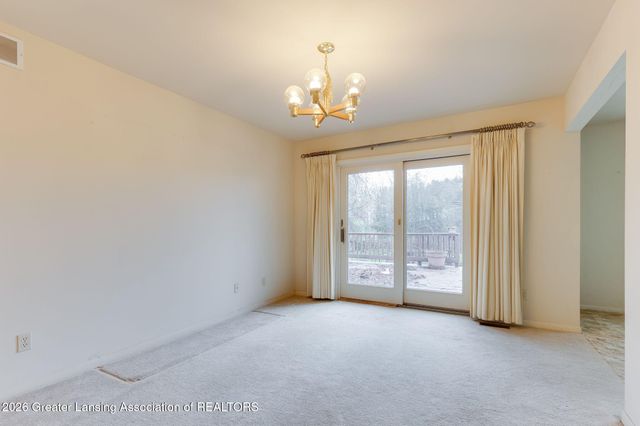 690 N Okemos Road, Mason, MI 48854