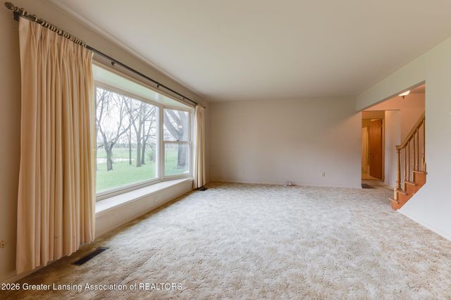 690 N Okemos Road, Mason, MI 48854