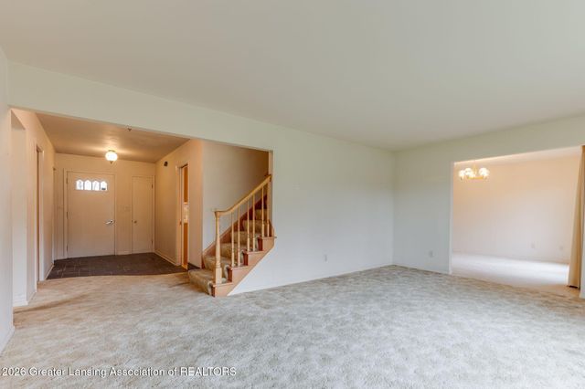 690 N Okemos Road, Mason, MI 48854
