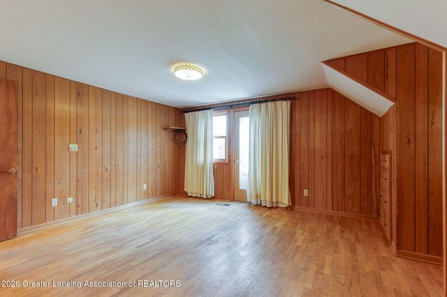 690 N Okemos Road, Mason, MI 48854