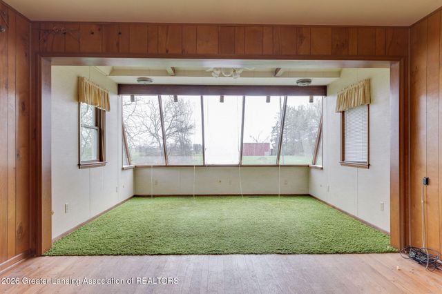 690 N Okemos Road, Mason, MI 48854