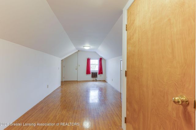 690 N Okemos Road, Mason, MI 48854