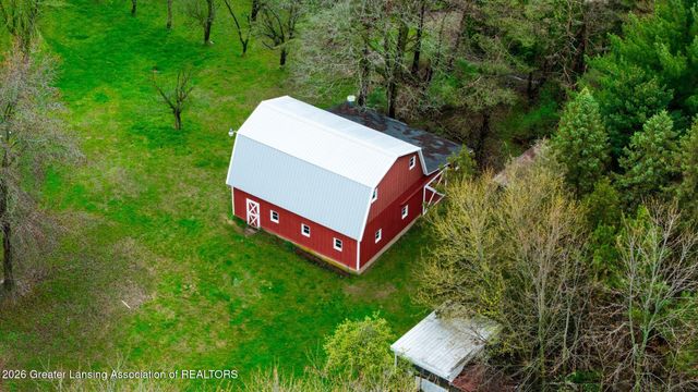 690 N Okemos Road, Mason, MI 48854