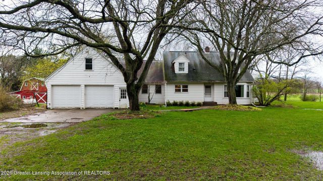 690 N Okemos Road, Mason, MI 48854