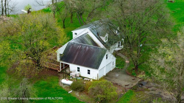 690 N Okemos Road, Mason, MI 48854