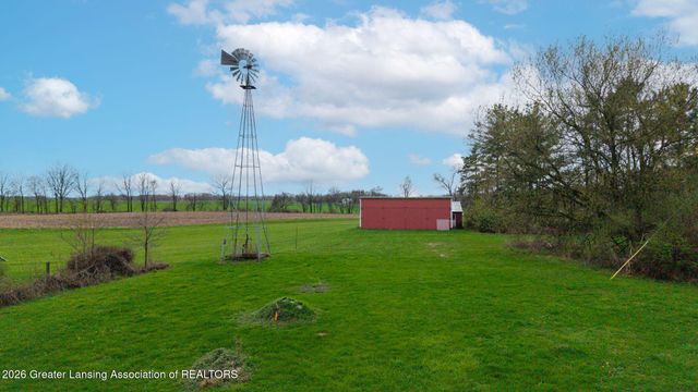 690 N Okemos Road, Mason, MI 48854
