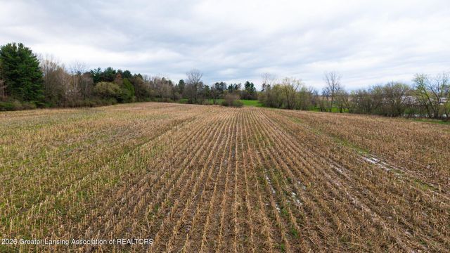 690 N Okemos Road, Mason, MI 48854