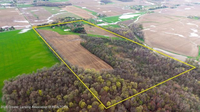 690 N Okemos Road, Mason, MI 48854