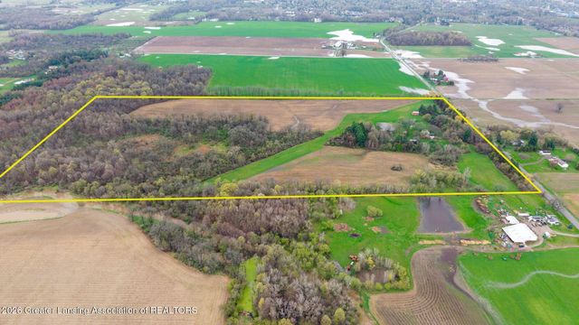 690 N Okemos Road, Mason, MI 48854