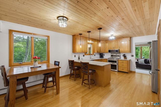 670 Quarry Road, Suffield, CT 06035