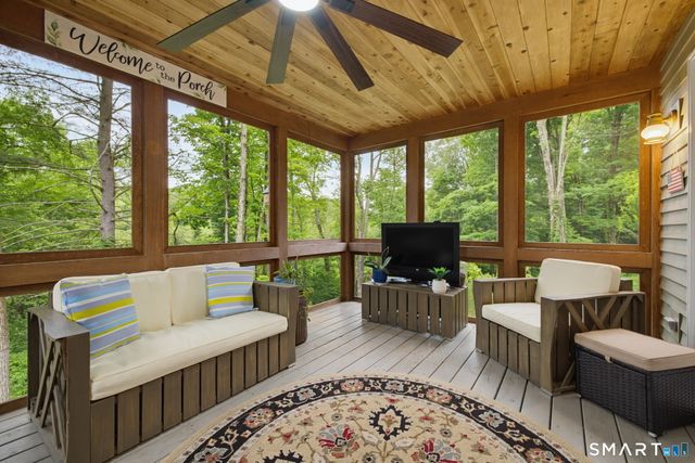 670 Quarry Road, Suffield, CT 06035