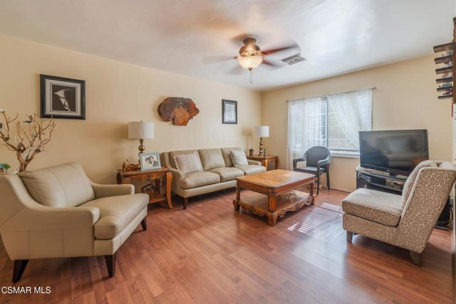 18049 Burbank Boulevard, Encino, CA 91316