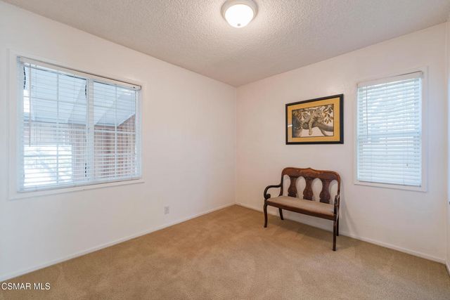 18049 Burbank Boulevard, Encino, CA 91316